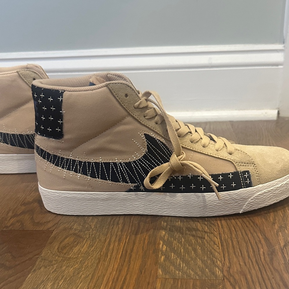 Nike SB Zoom Blazer Mid PRM - Sesame/Mystic Navy-Sail